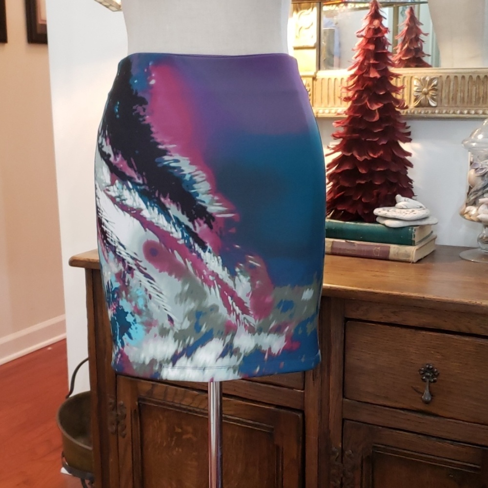 Bebe Skirt